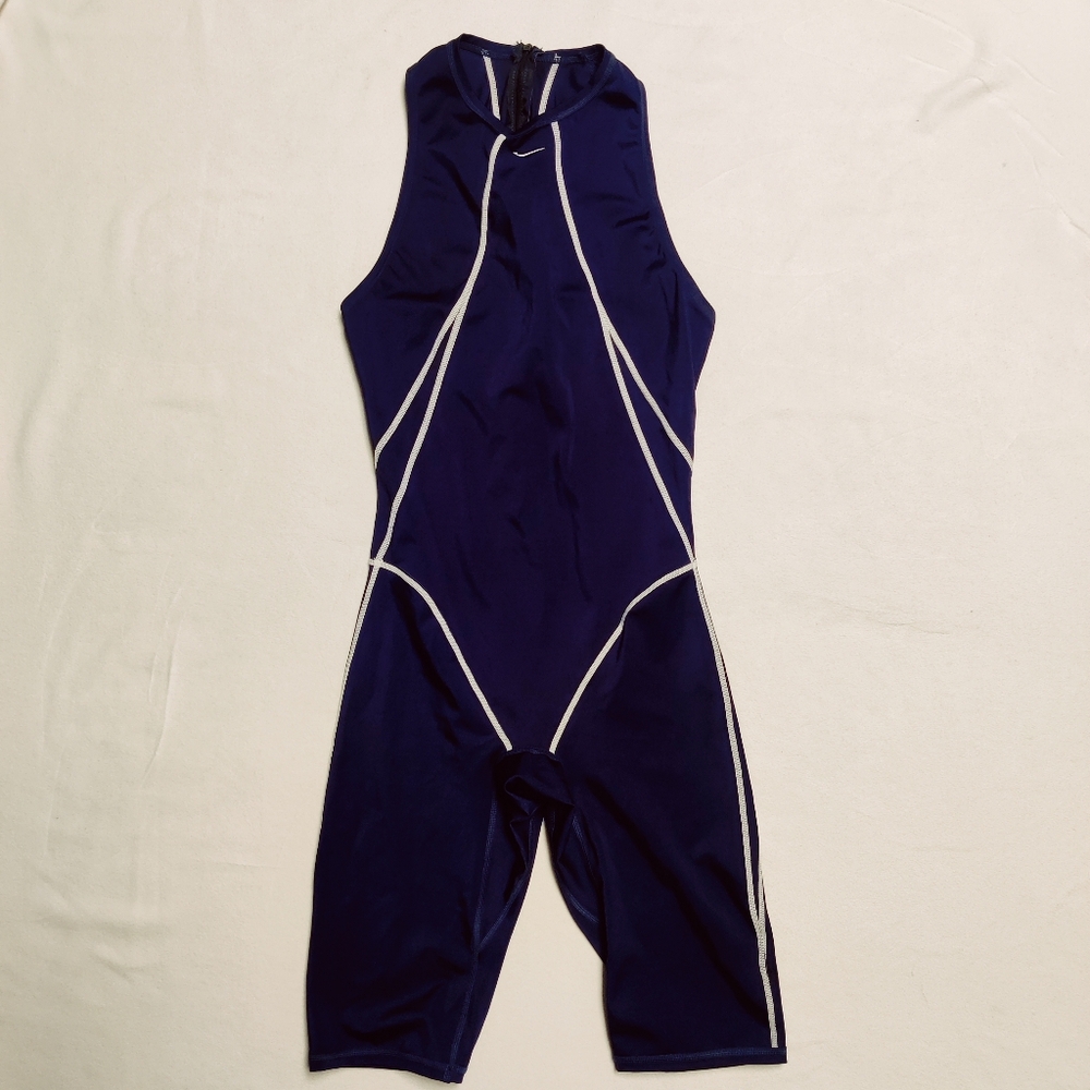 Nike Swimsuit One-Piece Sleeveless Women's Size 34